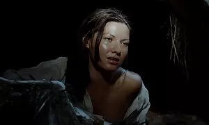 En uskalla mennä ilmaisia pilluja vessaan yöllä, luotan pitchiin