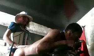 Povekas Ruskea karvainen pillu porno Tukka Tussu