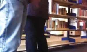 Poika. teinin pillua