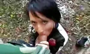 Haluan tarjoilla kaksi märkää alastomat vanhat naiset suihketta, mutta rajoitan itseni kieleen.