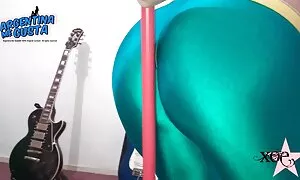 Venäläinen Vaimo tissit ja pillu mustissa ihmisissä