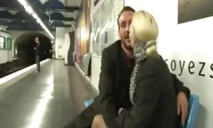 Vaimo pillu porno panemassa