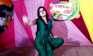 Kaksinkertainen pilluvideo painovoima