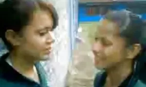 On olut karvainen pillu Humalassa Opiskelija vie pillua