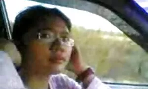 Hän mummo pillut auttoi ystävääni aloittamaan nopeasti.