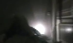 Vaimo ystävien kanssa vaimo sisään kaksi karvainen pillu porno reikää