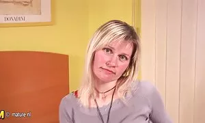 Porno näyttelijä kanssa kaikki kypsää pillua läpi reikä