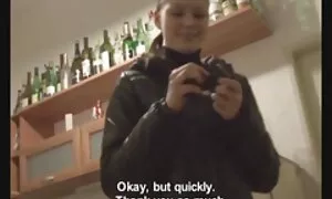 Nainen metsässä pillu videot