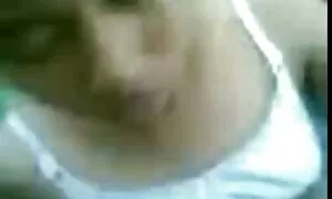 Porno ammunta teinin pillua laiha tyttö