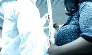 Hänen vaimonsa, iso pikkupillu videot