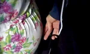 Hän istui-tekee anaali pikkupillu videot